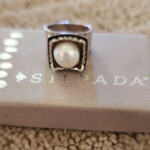 Silpada Silver Ring with White Pearl size 5